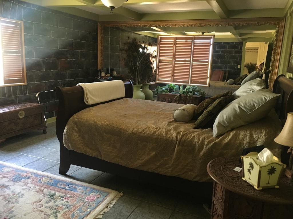 Shady Lady Bed And Breakfast Scottys Junction Luaran gambar